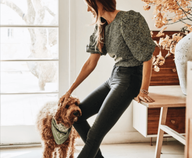 combinar pantalones con botas