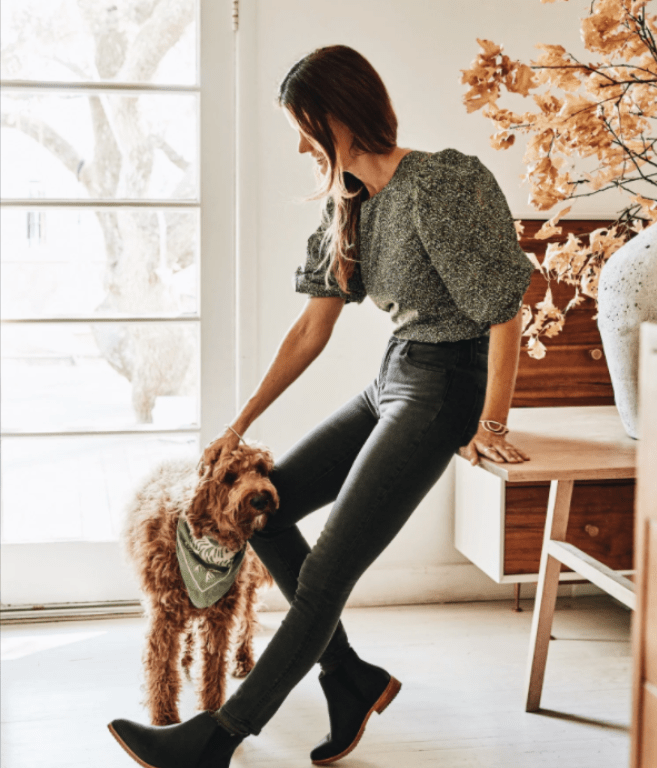 combinar pantalones con botas